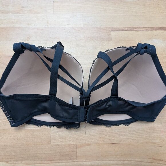 Adore Me 38DDD - Picture 2 of 5